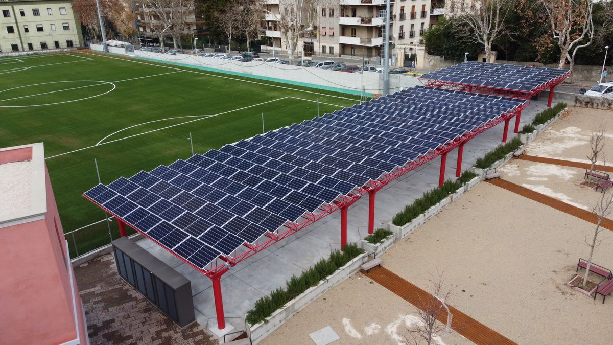 Pensilina-fotovoltaica-2